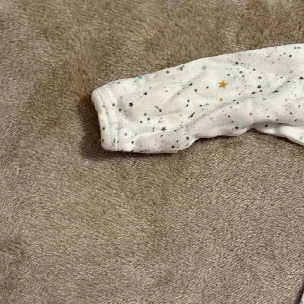 Simply Magnetic Me Organic Cotton Star Print Footed Sleeper 0-3 Months White